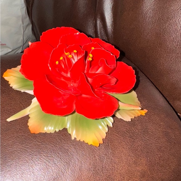 Gorgeous Rose Fine Porcelain🥰 - Picture 8 of 8